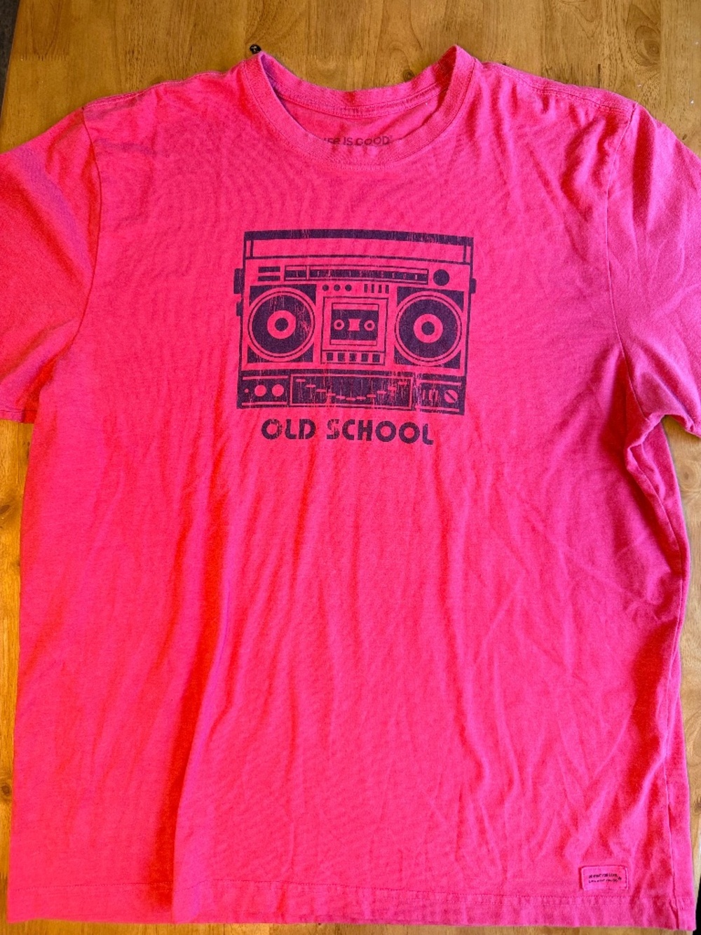 Life Is Good Mens XL Red Old School Boombox Crusher Tee Short Sleeve 618